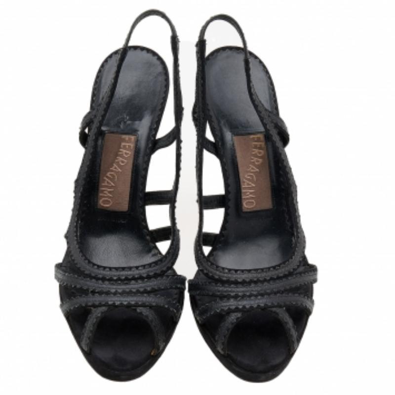 Salvatore Ferragamo Schwarz Karung und Wildleder Peep Toe Slingback Sandalen Größe 40 Damen im Angebot
