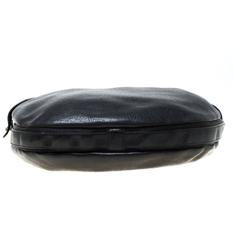 Salvatore Ferragamo Hobo aus schwarzem Leder und Segeltuch Damen