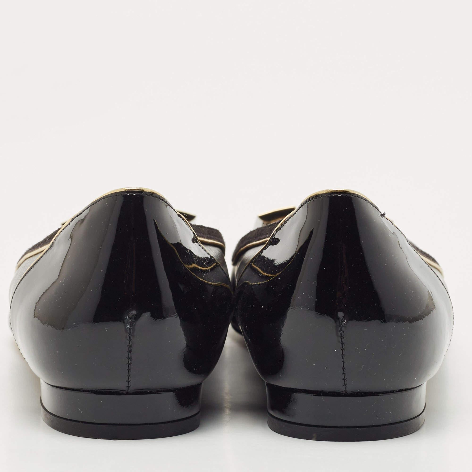 Salvatore Ferragamo Black Leather and Suede Missy Ballet Flats Size 40.5 In New Condition In Dubai, Al Qouz 2