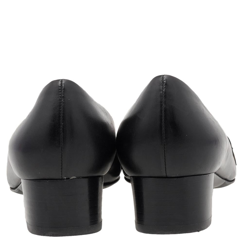 Women's Salvatore Ferragamo Black Leather Block Heel Pumps Size 38.5