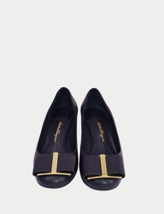 Salvatore Ferragamo Black Leather Block Heel Pumps with Bow - EU 37