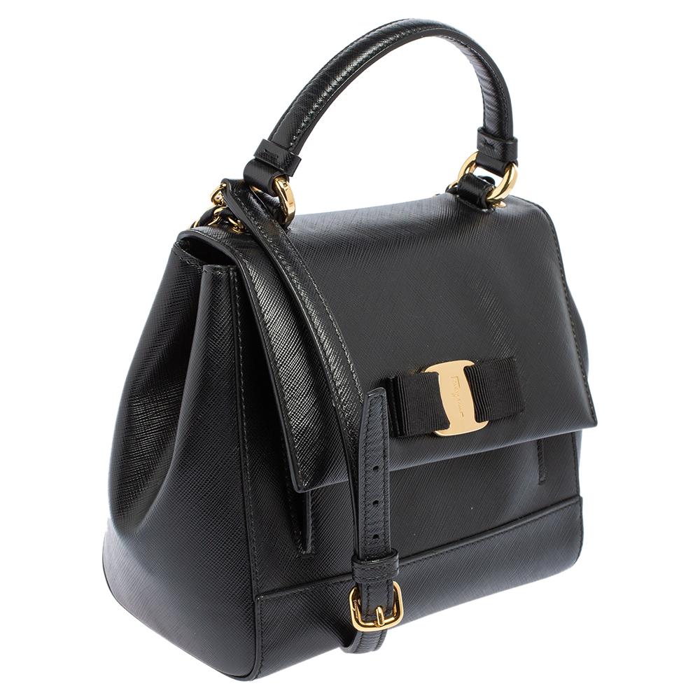 Salvatore Ferragamo Schwarze Carrie-Tasche aus Leder mit Griff oben Damen