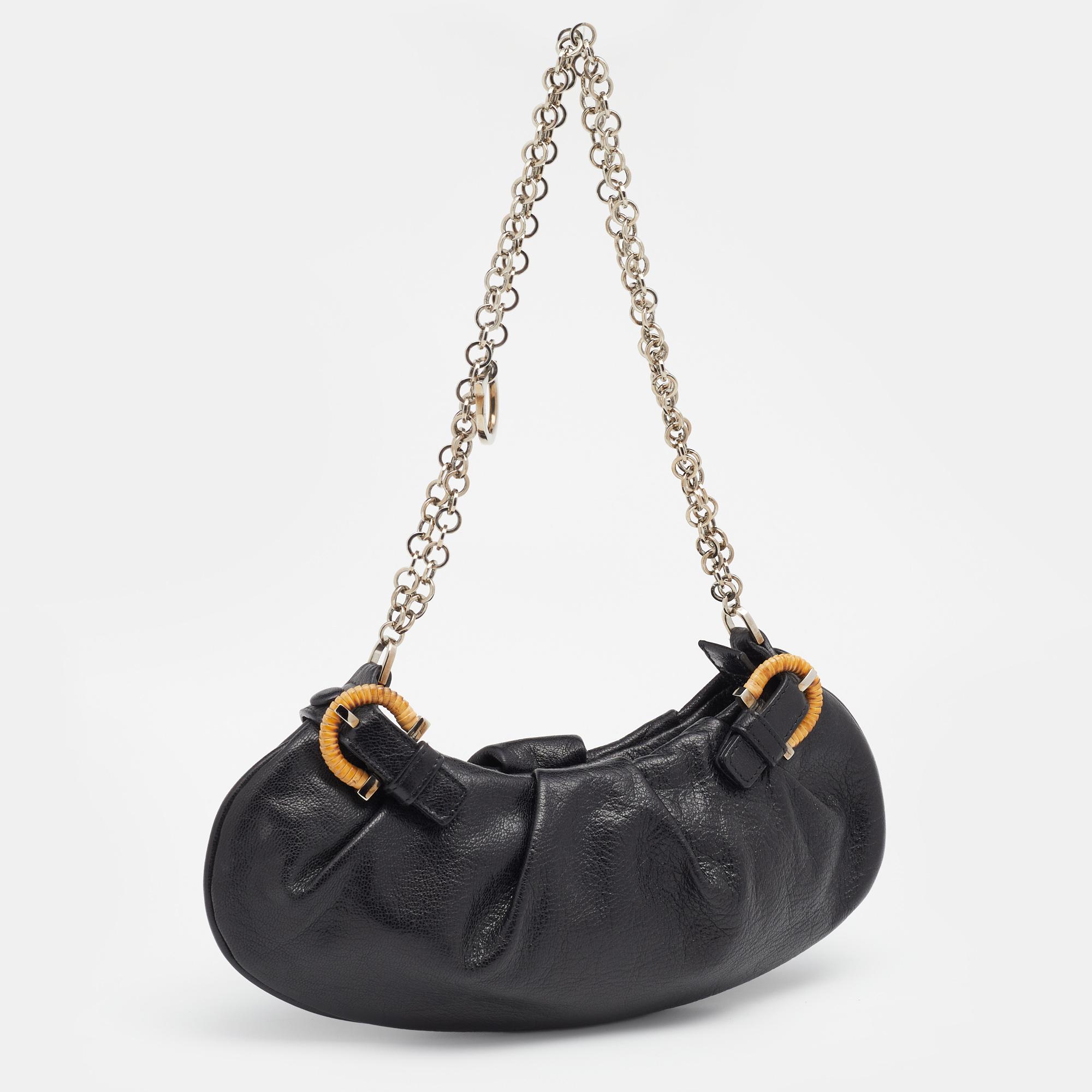 Women's Salvatore Ferragamo Black Leather Chain Shoulder Bag