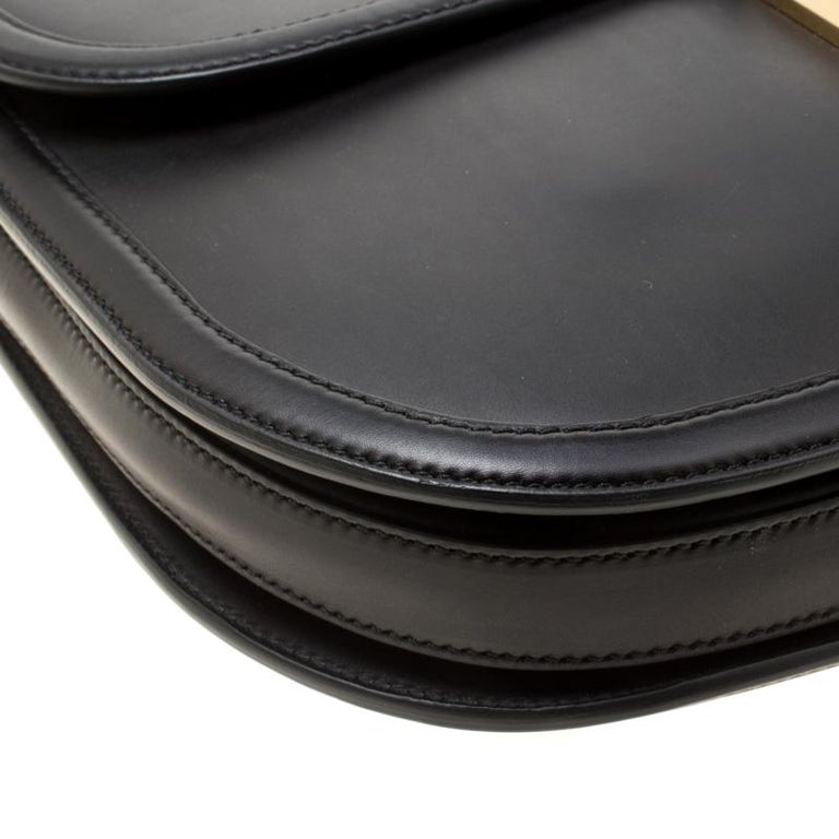 Salvatore Ferragamo Black Leather Elly Shoulder Bag For Sale at 1stDibs
