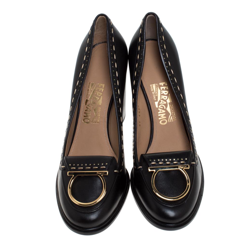 Salvatore Ferragamo Piel negra Fele Gancio Tacón bloque Bombas mocasín Talla 40.5 Negro