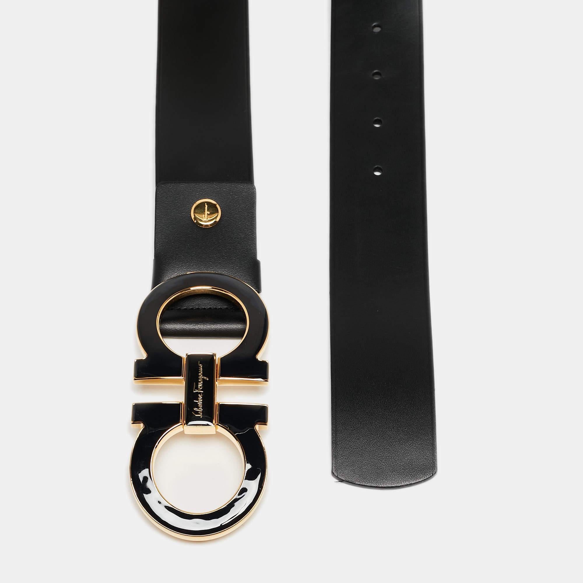 Salvatore Ferragamo Black Leather Gancini Belt 120 CM In Excellent Condition In Dubai, Al Qouz 2