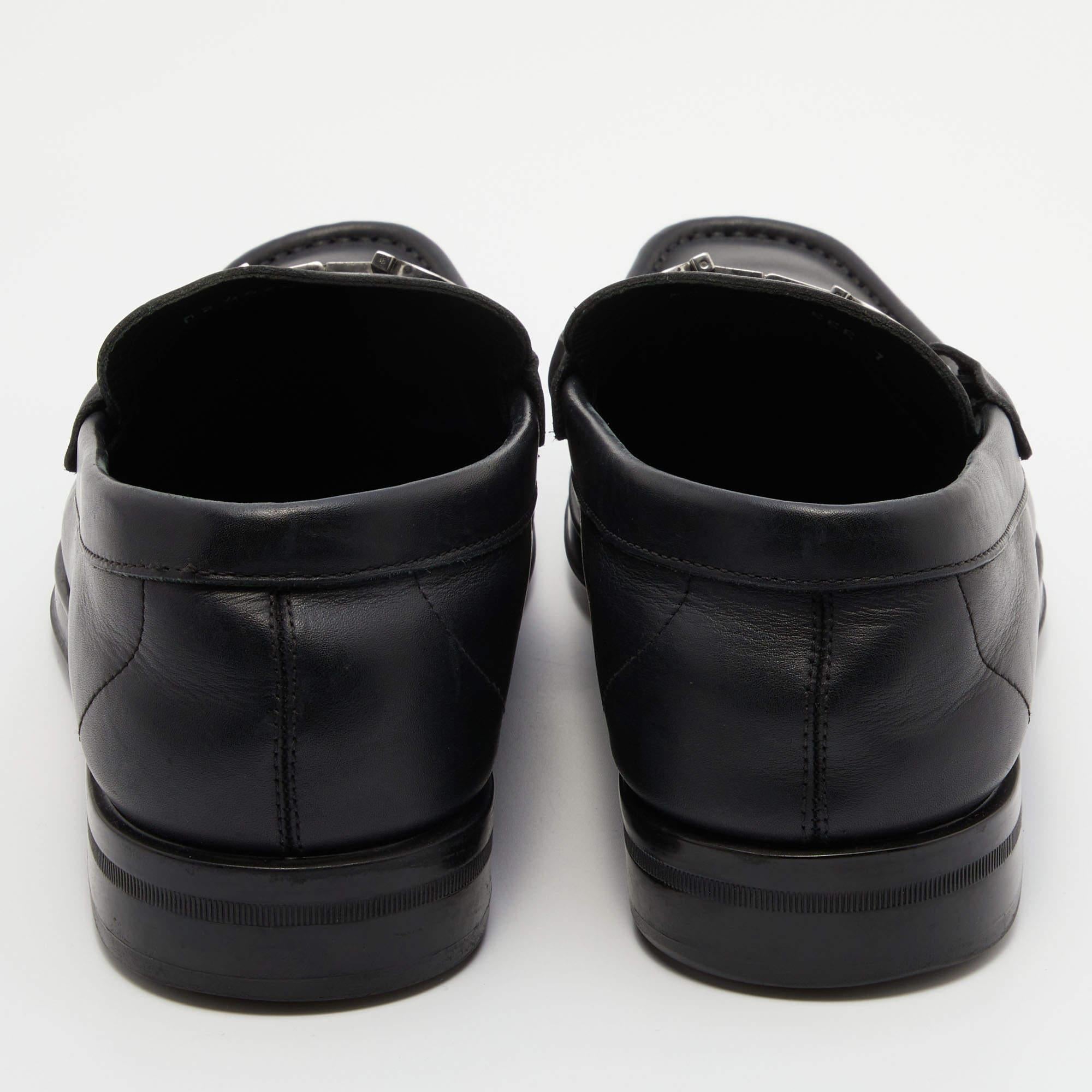 Salvatore Ferragamo Black Leather Gancini Bit Loafers Size 41 In Good Condition In Dubai, Al Qouz 2