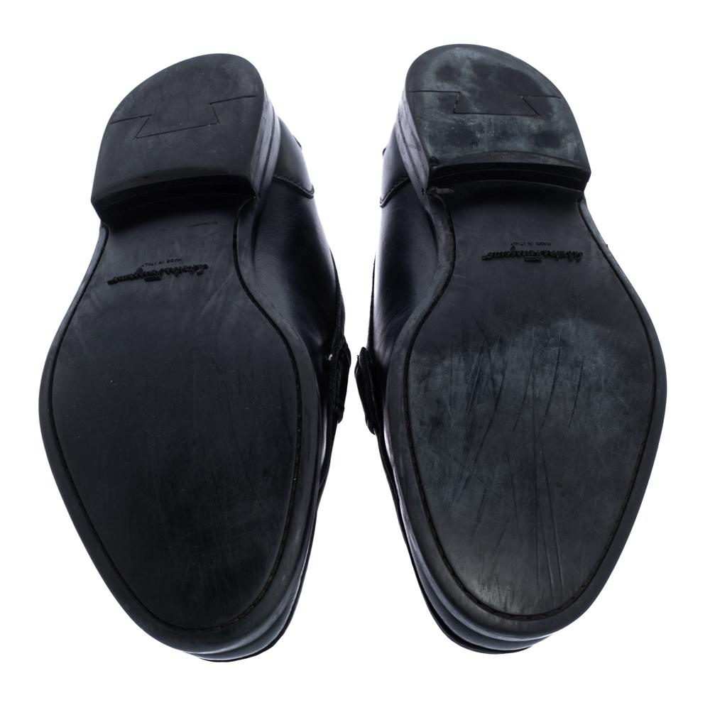 Men's Salvatore Ferragamo Black Leather Gancini Loafers Size 42