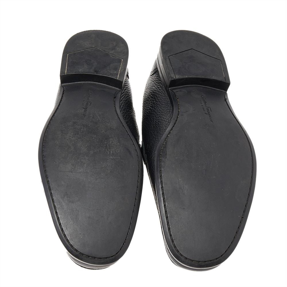 Men's Salvatore Ferragamo Black Leather Gancini Slip On Loafers Size 41 For Sale