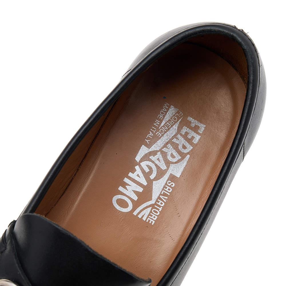 Salvatore Ferragamo Black Leather Gancio Slip On Loafers Size 43.5 For Sale 3
