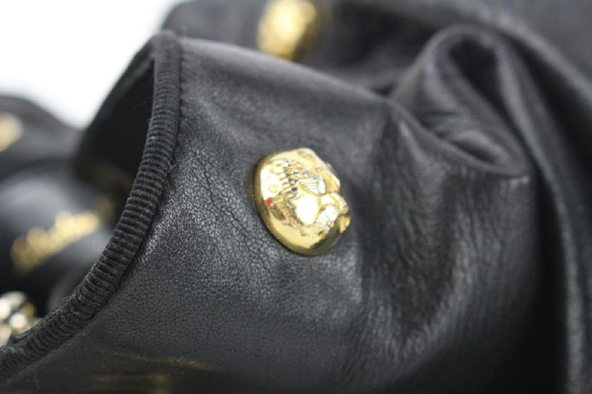Salvatore Ferragamo Black Leather Icon Studs Drawstring Bucket Chain Shoulder For Sale 6