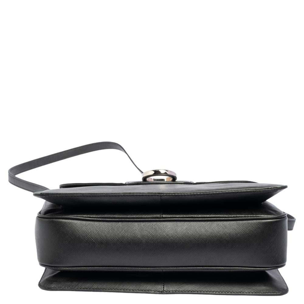 Salvatore Ferragamo Black Leather Katia Top Handle Bag In Fair Condition In Dubai, Al Qouz 2