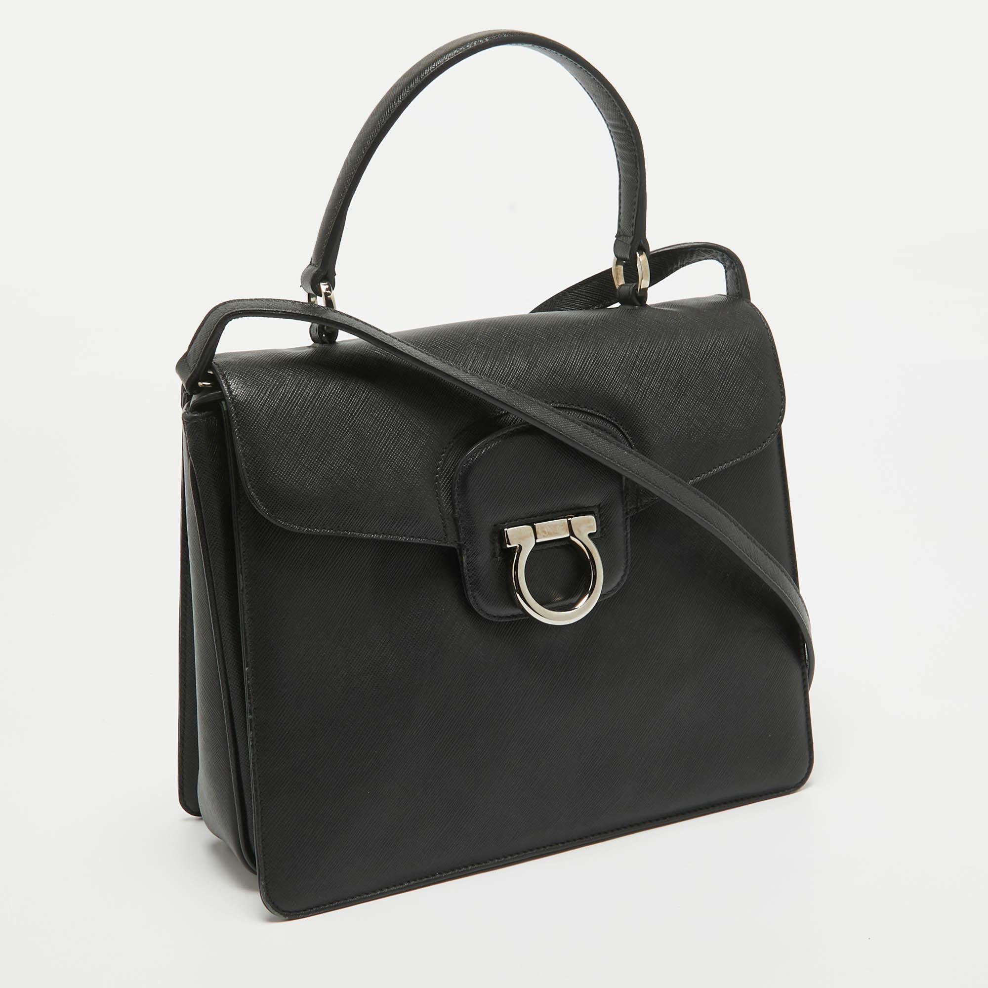 Salvatore Ferragamo Black Leather Kelly Top Handle Bag In Good Condition In Dubai, Al Qouz 2
