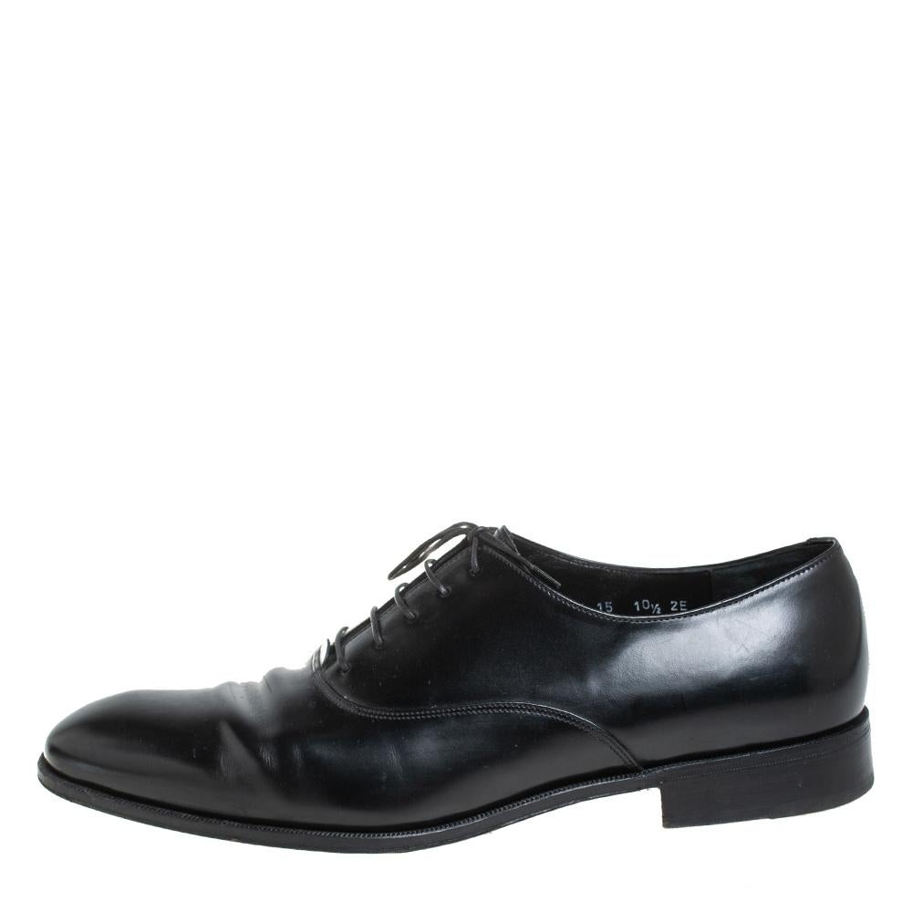 Crafted from high-quality leather, these oxfords from Salvatore Ferragamo are bound to look perfect when paired with your formal ensembles. They feature round toes, lace-ups on the vamps, and tough outsoles.

Includes: Original Dustbag