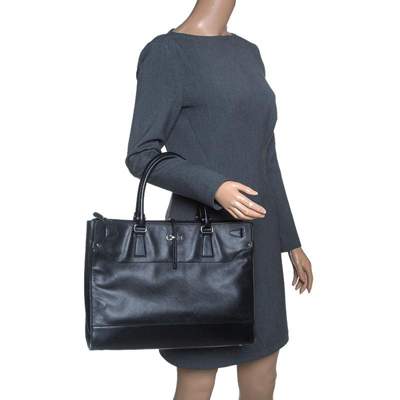 Ferragamo briana tote clearance