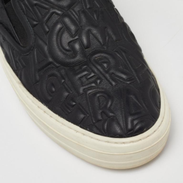 Salvatore Ferragamo Schwarze Slip-On-Sneakers aus Leder mit Logo-prägung Größe 39 1