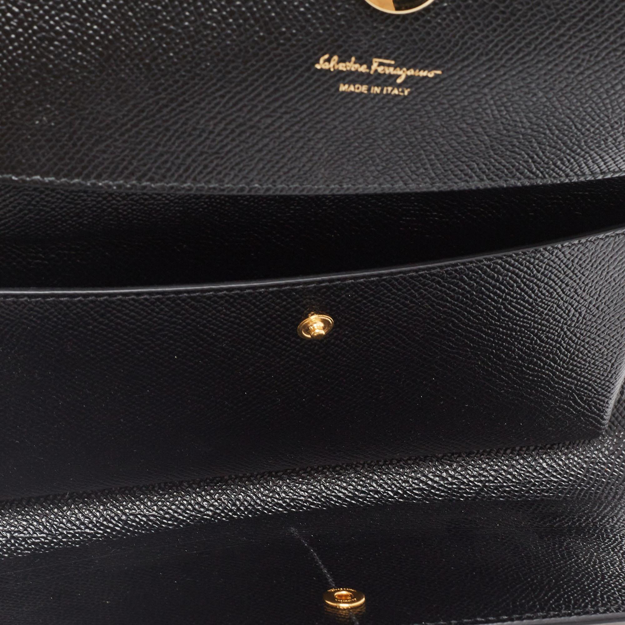  Salvatore Ferragamo Black Leather Mini Vara Bow Clutch Bag 4