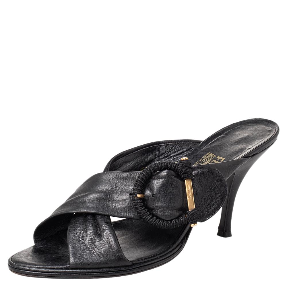 Salvatore Ferragamo Black Leather Mule Sandals Size 40.5 For Sale 3