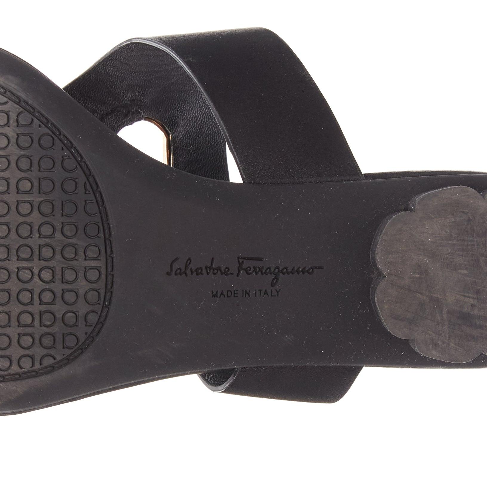 SALVATORE FERRAGAMO black leather rose gold logo ring thong sandals  EU37.5 For Sale 6