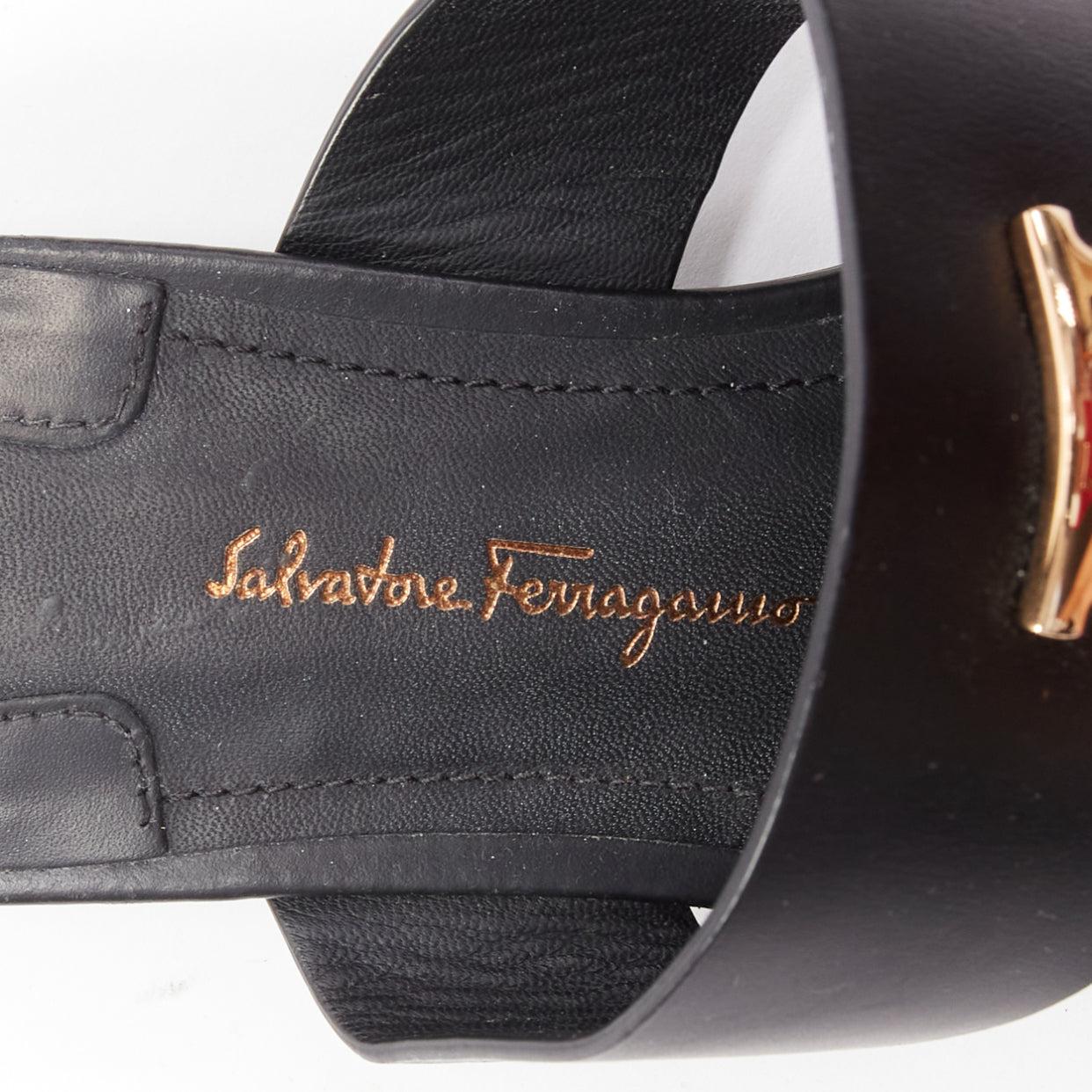 SALVATORE FERRAGAMO black leather rose gold logo ring thong sandals  EU37.5 For Sale 5