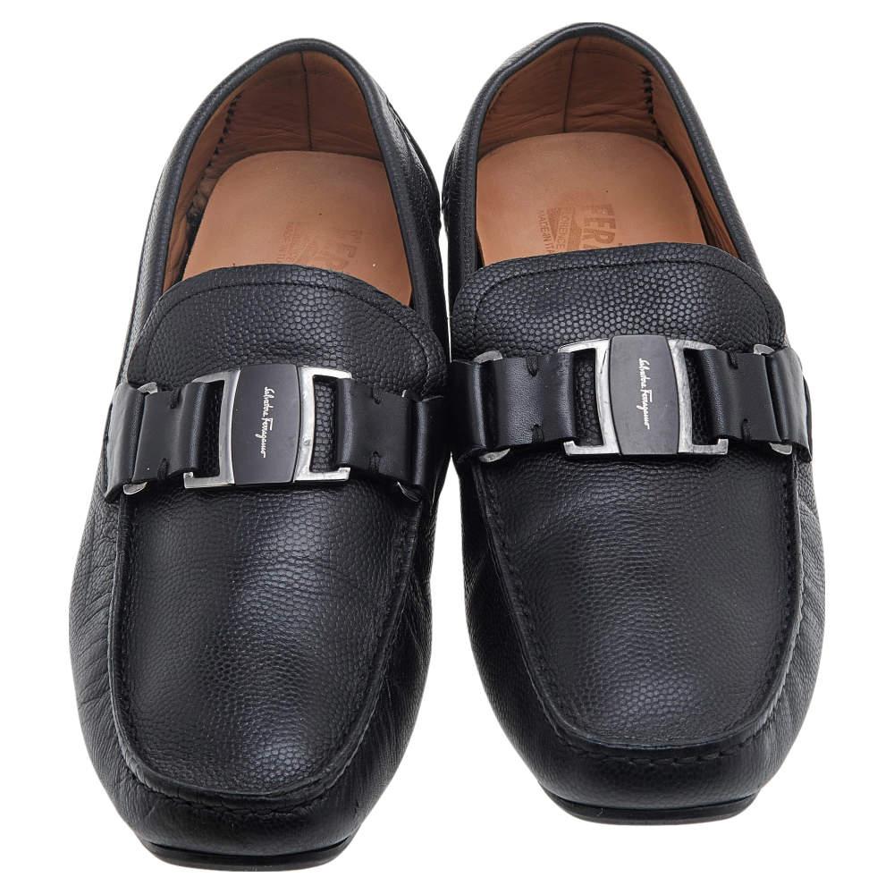 Salvatore Ferragamo Black Leather Slip On Loafers Size 41 For Sale 3