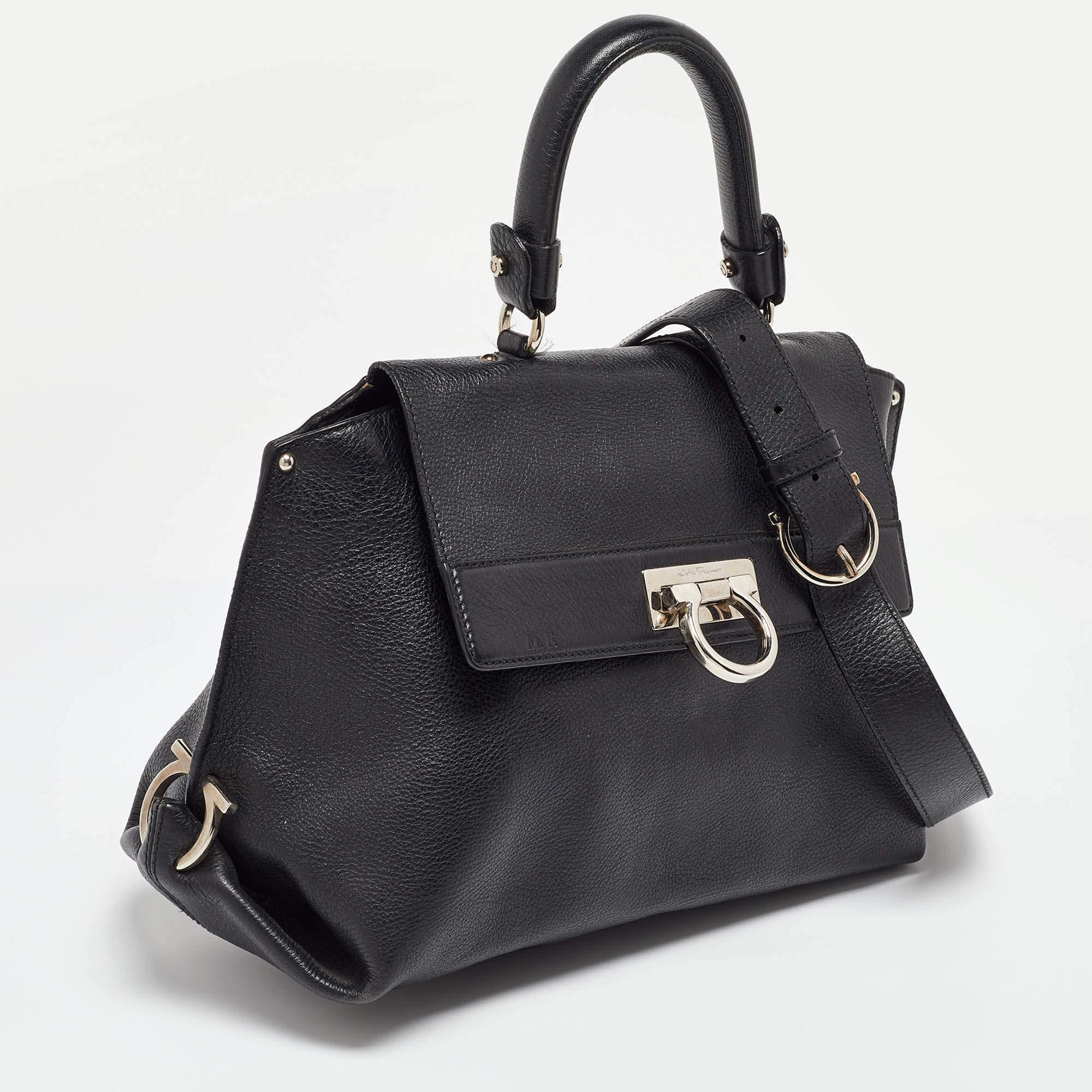 Salvatore Ferragamo Black Leather Sofia Top Handle Bag In Good Condition In Dubai, Al Qouz 2