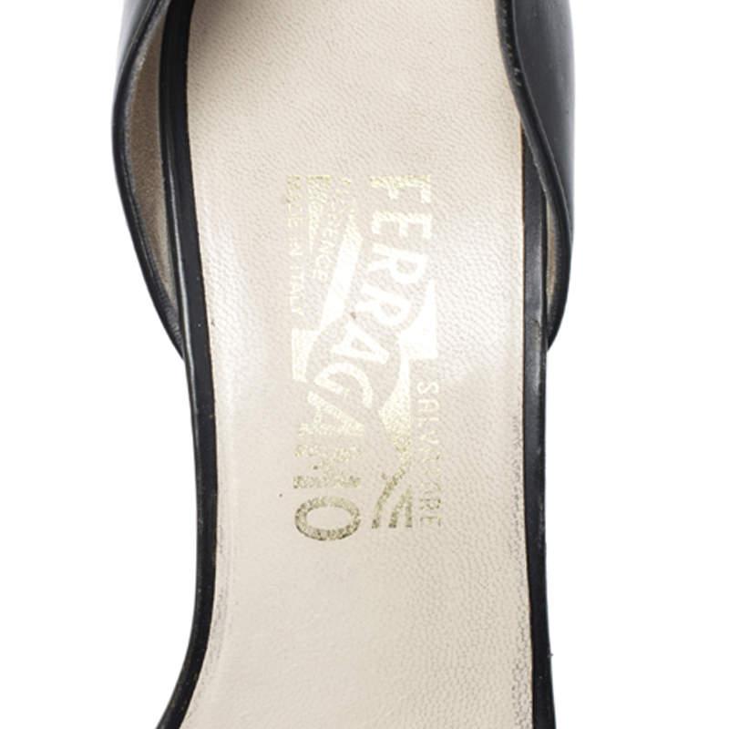 Salvatore Ferragamo Black Leather Strappy Gancini Logo Sandals Size 38.5 3