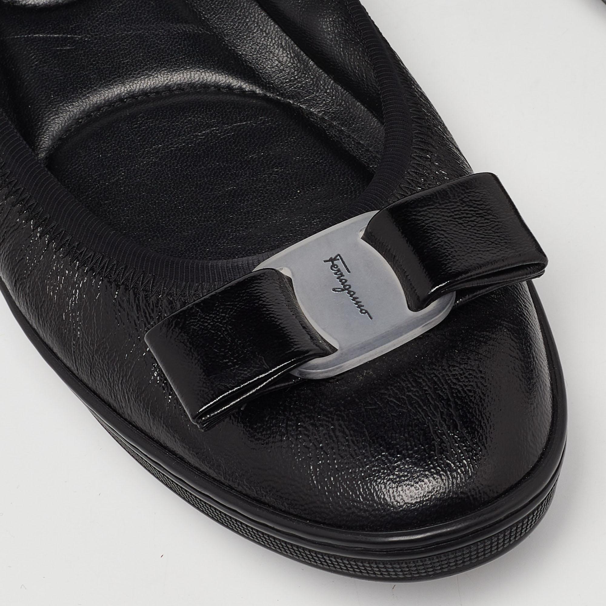Salvatore Ferragamo Black Leather Vara Bow Ballet Flats Size 38 3