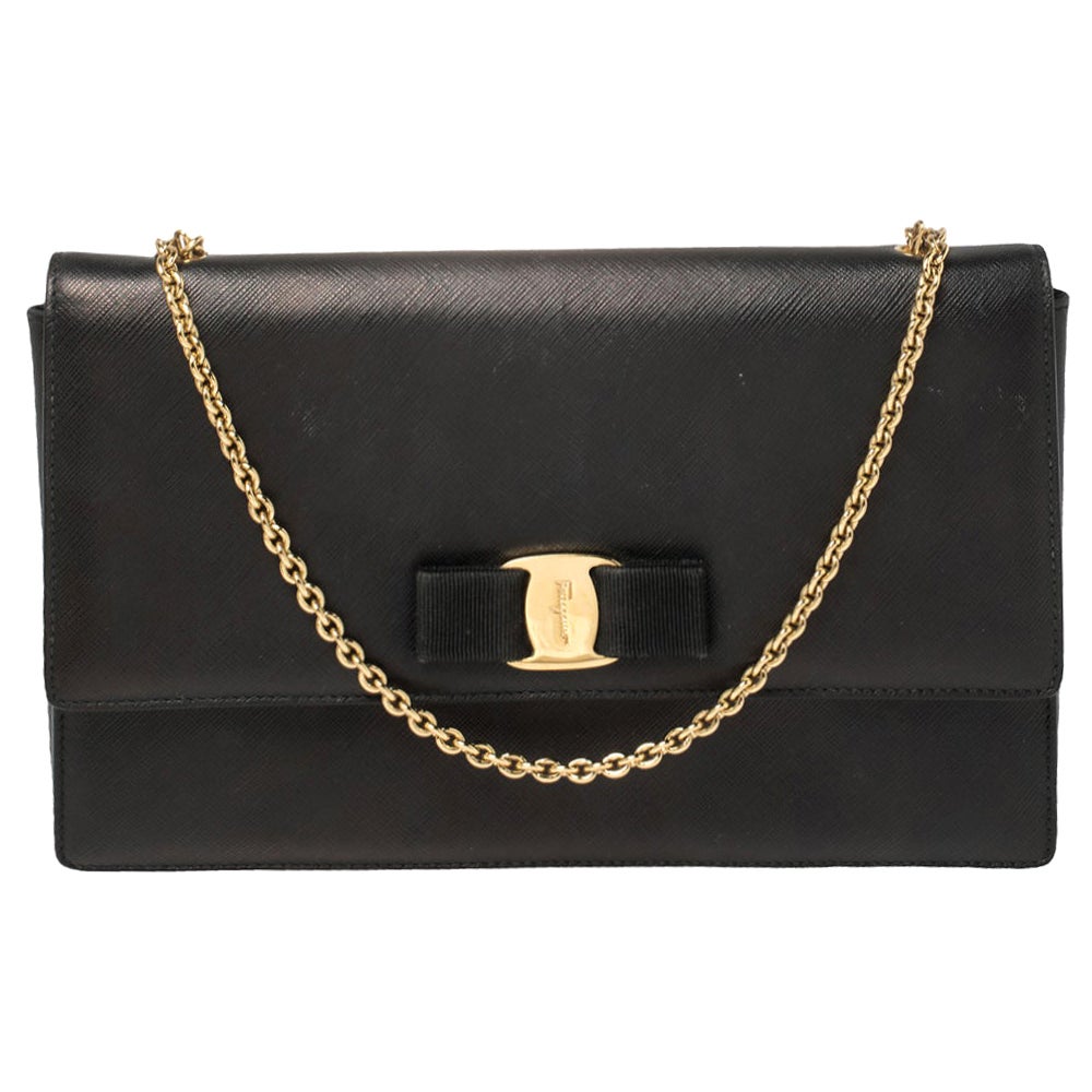 Salvatore Ferragamo Schwarzes Leder Vara Bow Chain Tasche