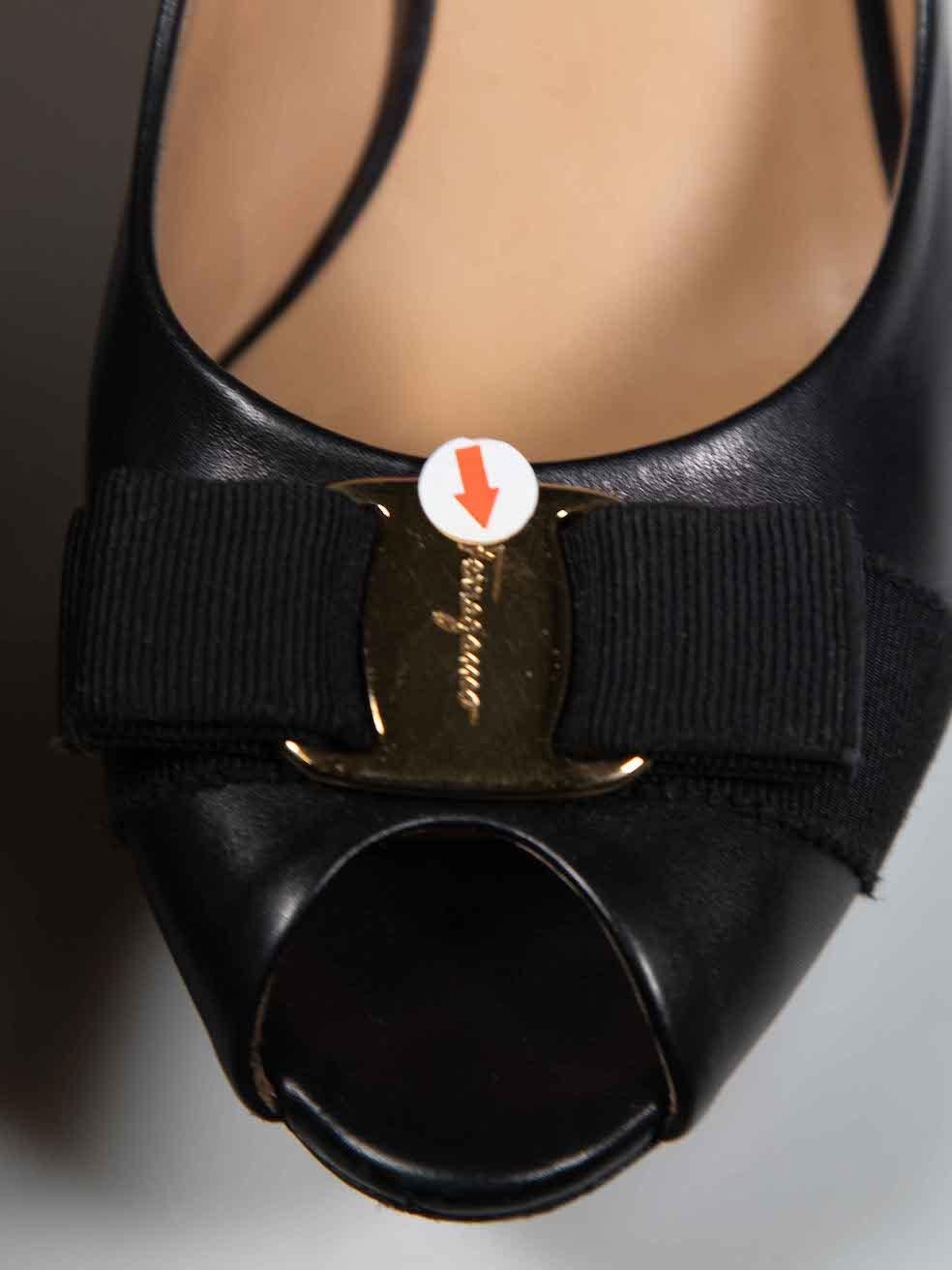 Salvatore Ferragamo Black Leather Vara Bow Heels Size US 8.5 For Sale 2