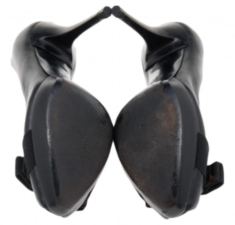 Salvatore Ferragamo - Pumps in pelle nera con fiocco Vara - misura 36,5 in vendita 1