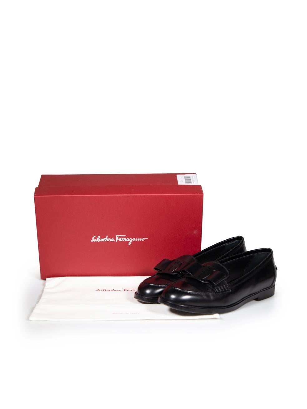 Salvatore Ferragamo Black Leather Vivaldo Logo Loafers Size US 9 For Sale 1