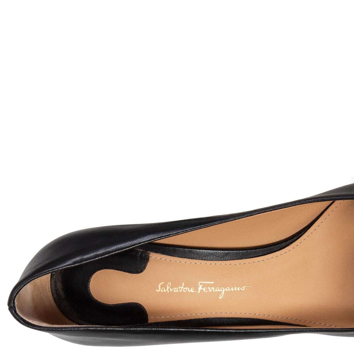 Black SALVATORE FERRAGAMO black leather ZAIA BOW Pumps Shoes 38.5