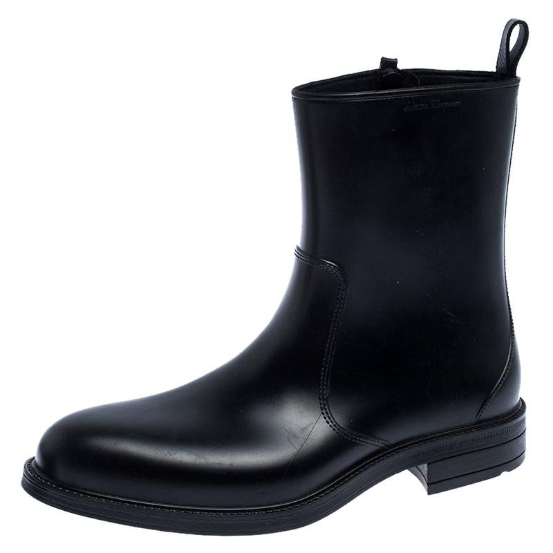 Salvatore Ferragamo Black Leather Zip Ankle Boots Size 41