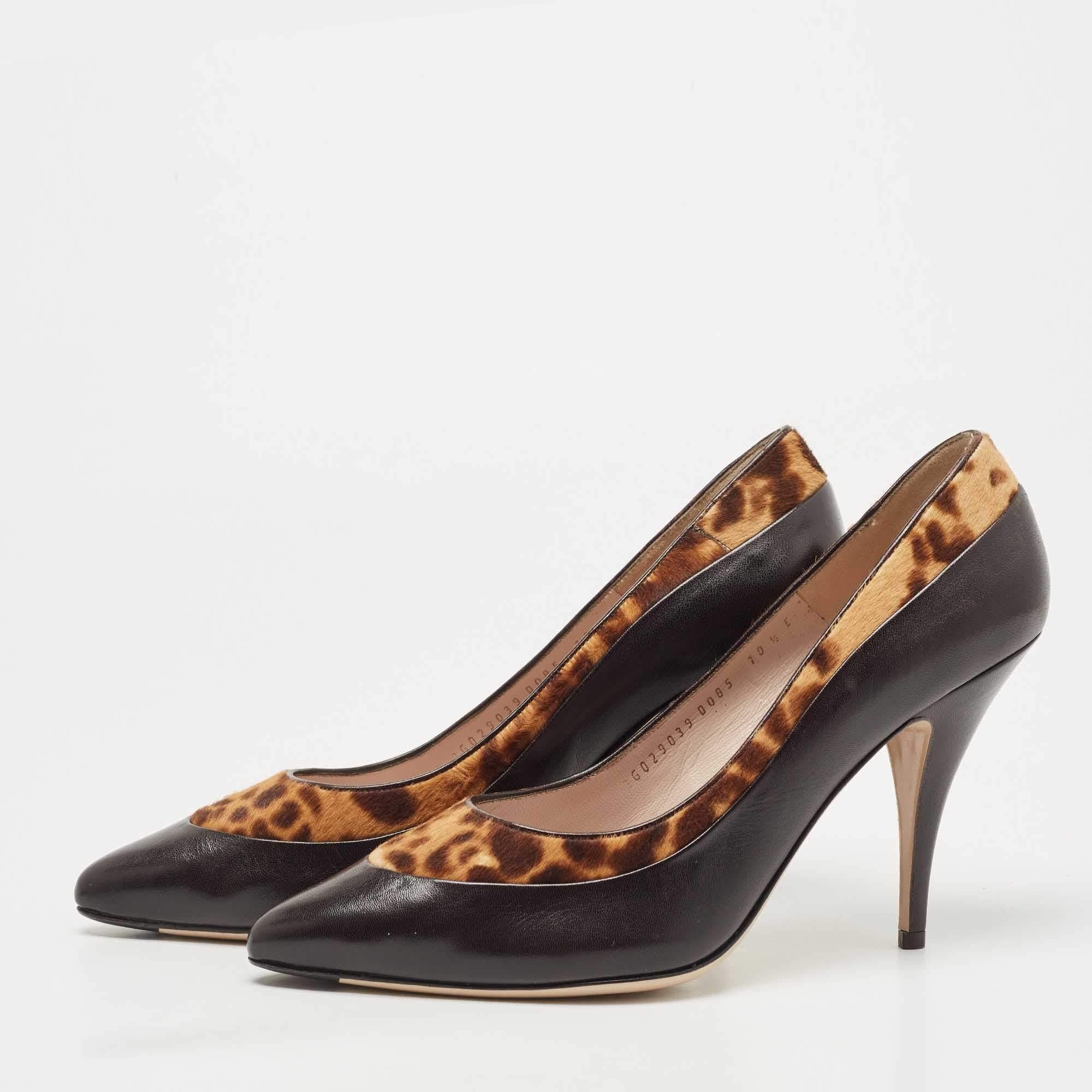 Women's Salvatore Ferragamo Black/Leopard Print Leather Pointed Toe Pumps Size 41
