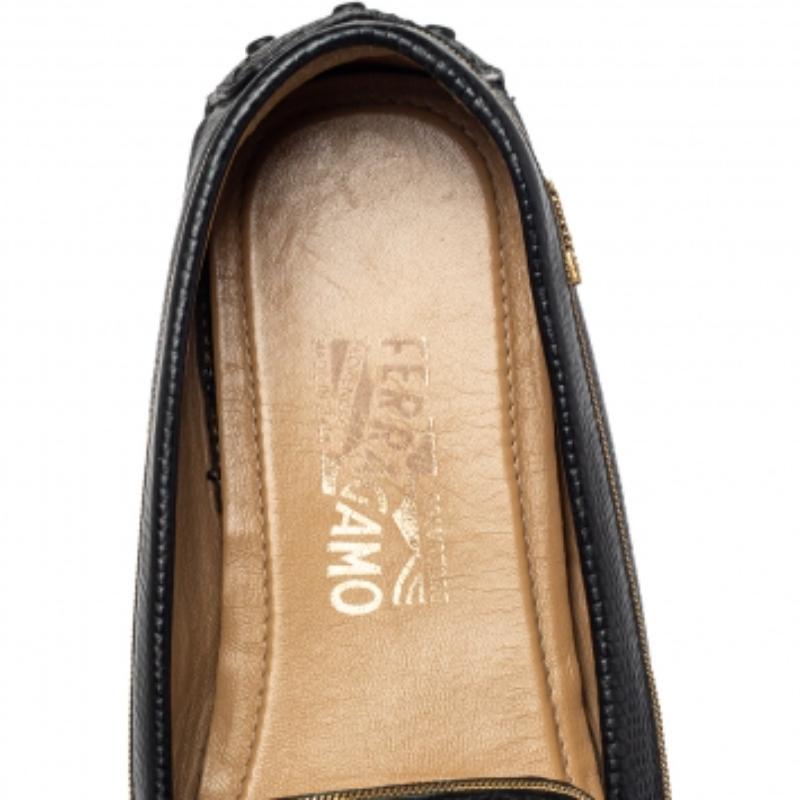 Salvatore Ferragamo Black Lizard Embossed Leather Slip On Loafers Size 40.5 For Sale 1