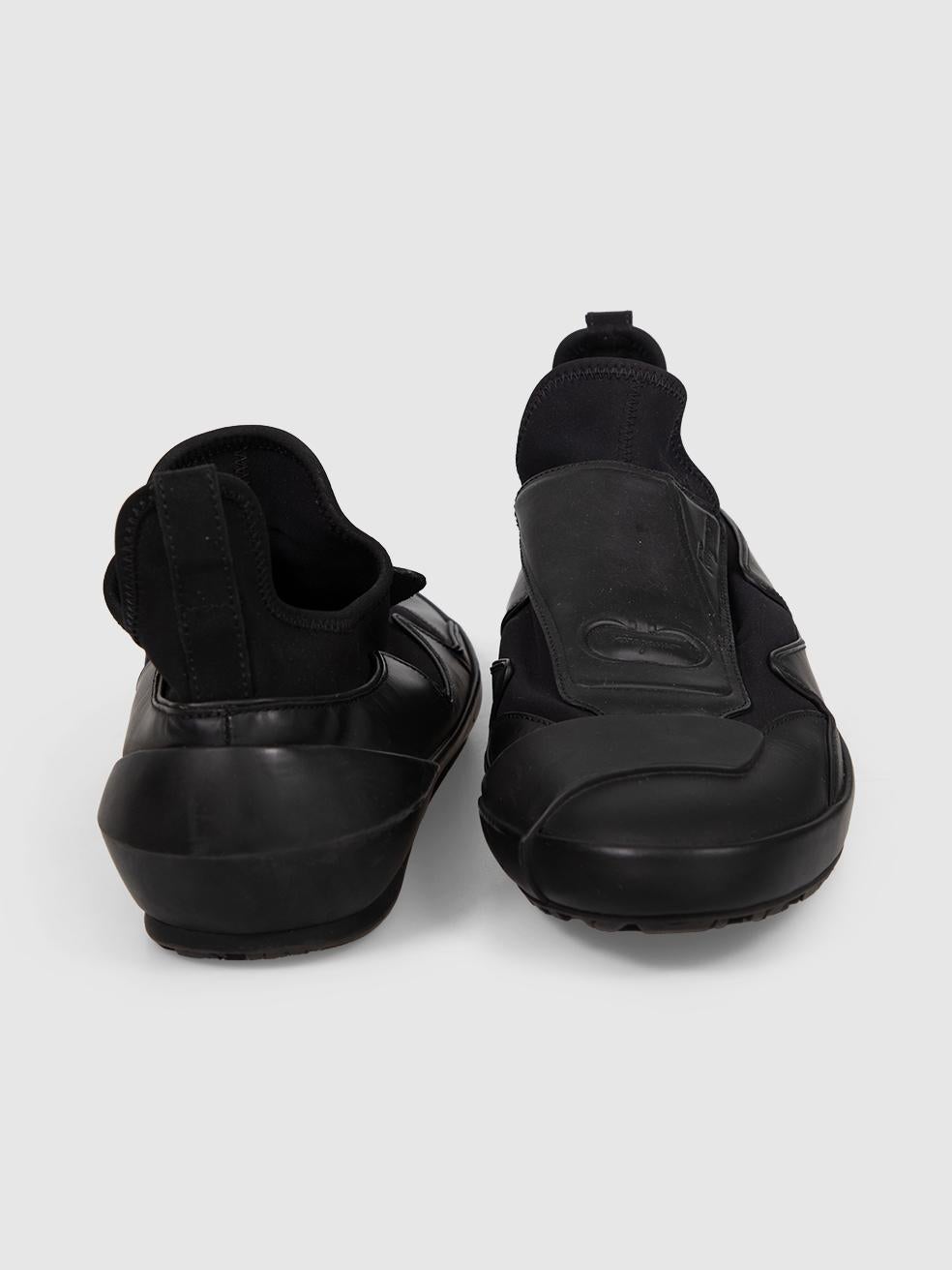 Salvatore Ferragamo Schwarz Nil Slip On Turnschuhe Größe IT 40.5 im Zustand „Hervorragend“ im Angebot in London, GB
