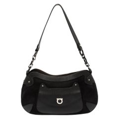 Salvatore Ferragamo Nobuk negro y piel Bolsillo delantero Hobo