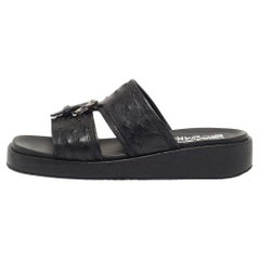 Salvatore Ferragamo Black Ostrich Leather Lufti Buckle Detail Slide Sandals 