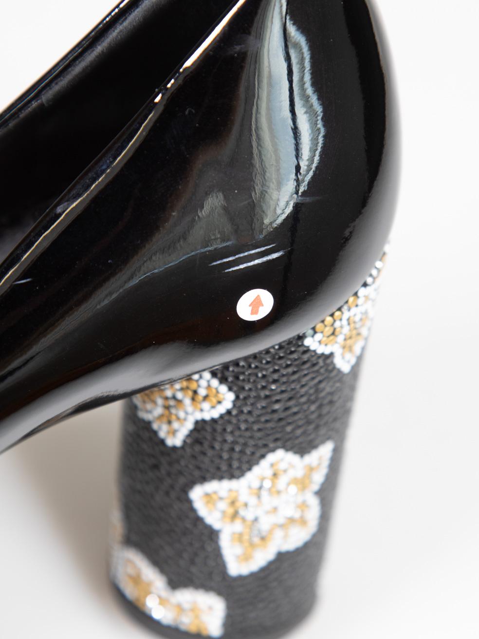 Salvatore Ferragamo Black Patent Bow Mosaic Pumps Size US 7.5 For Sale 5
