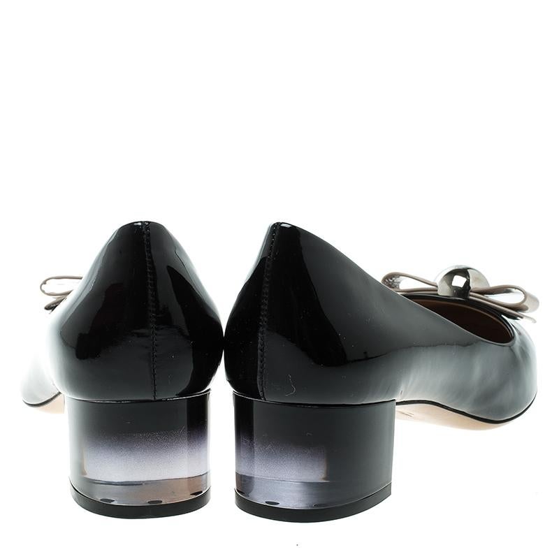 Salvatore Ferragamo Black Patent Leather Fiammetta Block Heel Pumps Size 41 In New Condition In Dubai, Al Qouz 2