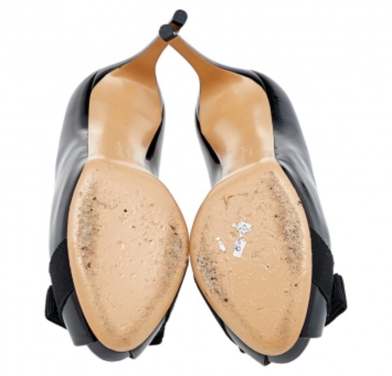 Salvatore Ferragamo - Escarpins en cuir verni noir avec nœud Taille 41 en vente 4