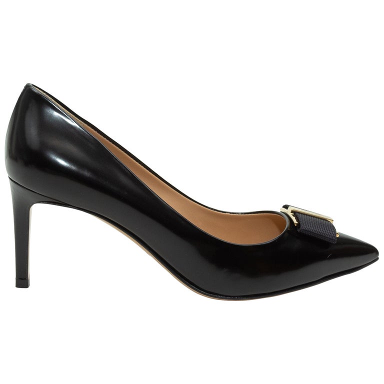 salvatore ferragamo pointed toe pumps