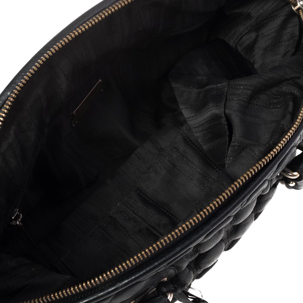 Salvatore Ferragamo Black Quilted Gancini Leather Shoulder Bag In Good Condition In Dubai, Al Qouz 2