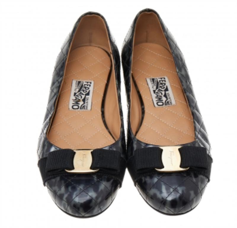 Women's Salvatore Ferragamo Black Quilted Patent Leather Vara Bow Ballet Flats Size 40