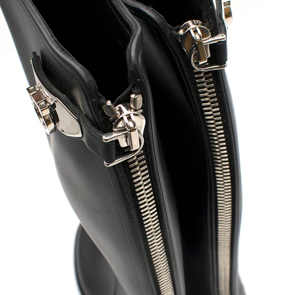 Salvatore Ferragamo Black Ruben Rain Boots SIZE 7 In Excellent Condition In London, GB
