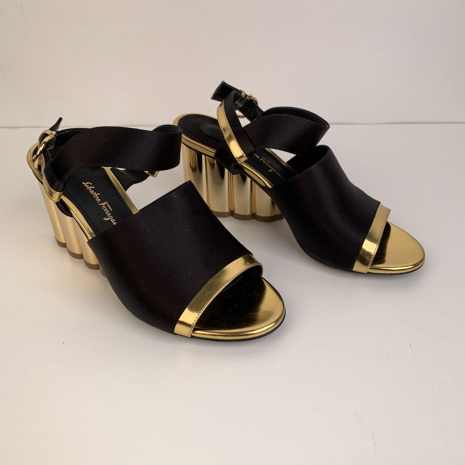 Salvatore Ferragamo Black Satin Greci 70 Heeled Sandals US 7C EU 37.5 In New Condition In Rome, Rome