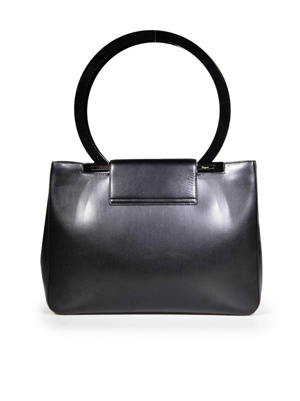 Salvatore Ferragamo Black Shoulder Leather Bag In Good Condition In London, GB