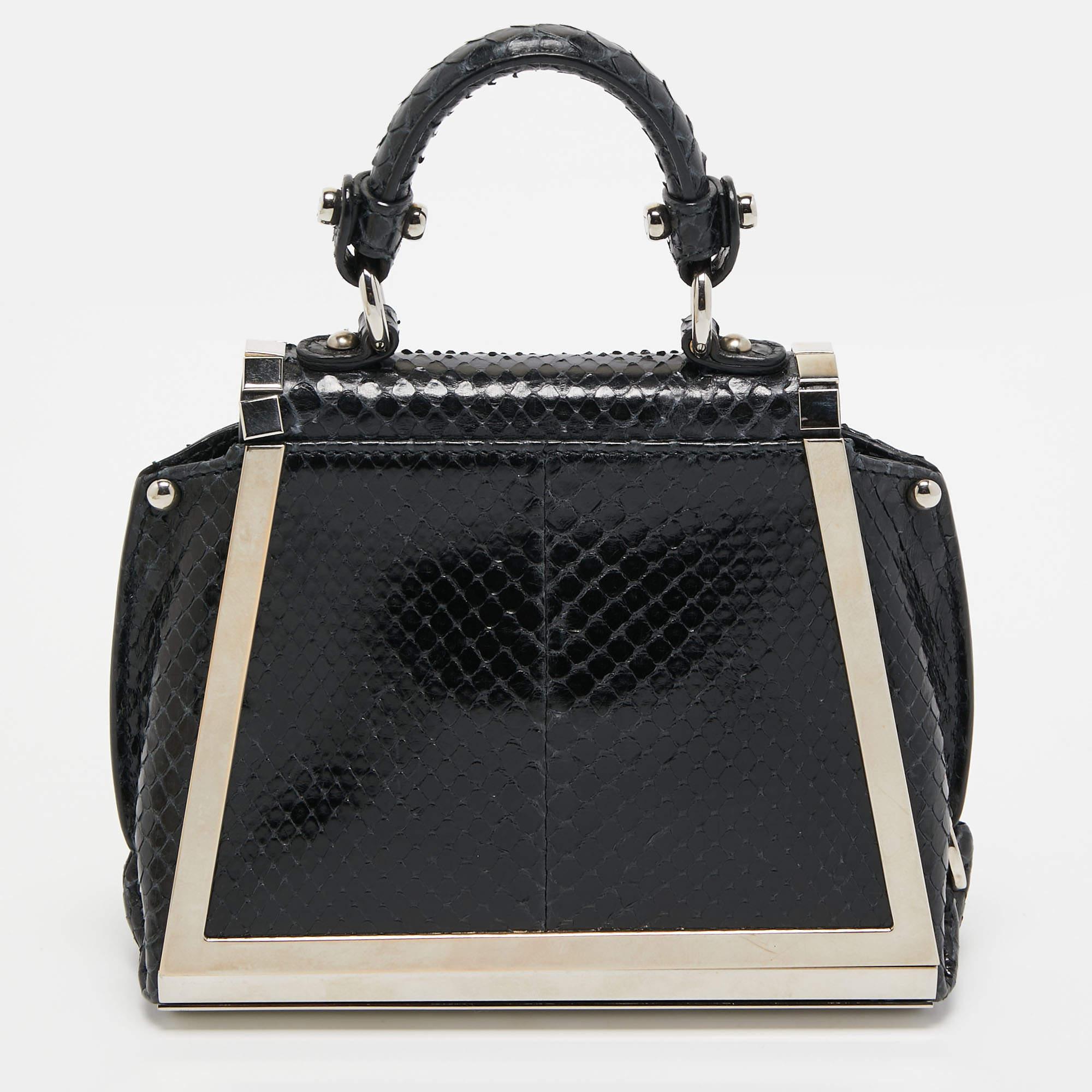 Salvatore Ferragamo Black/Silver Snakeskin Mini Sopia Frame Bag In Good Condition For Sale In Dubai, Al Qouz 2