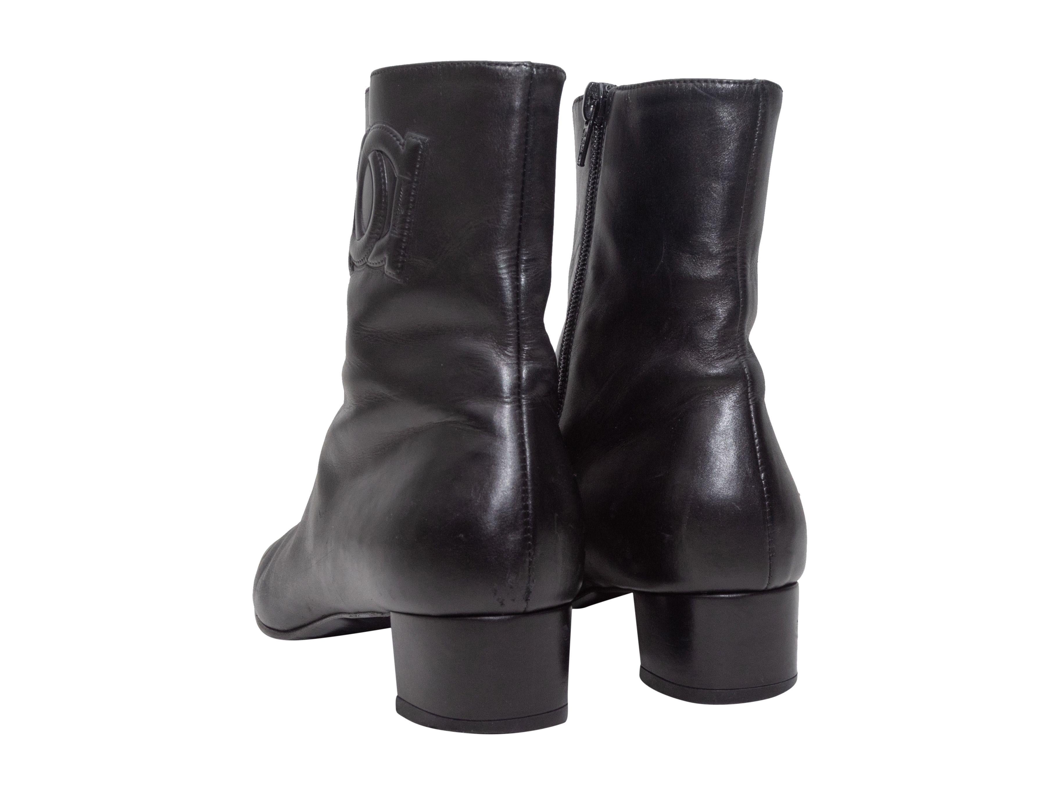 Salvatore Ferragamo  Schwarze schwarze Stiefeletten mit quadratischer Spitze 1